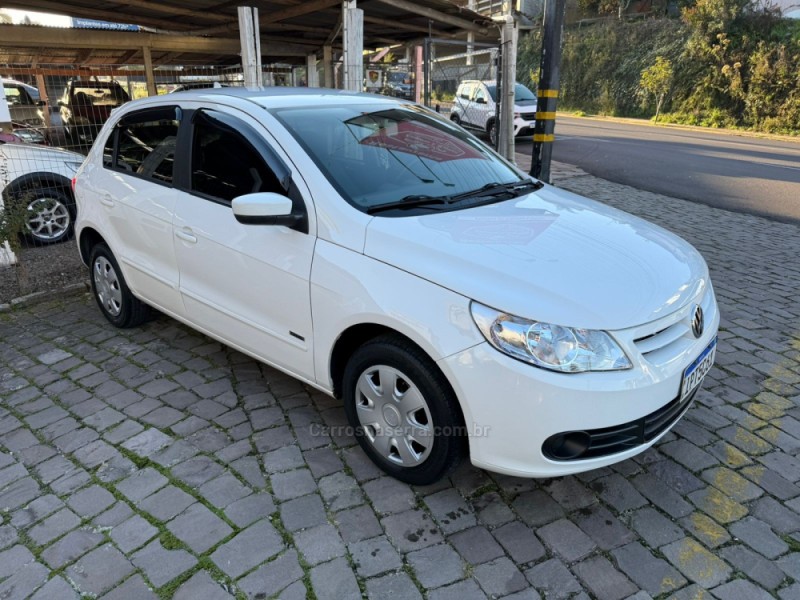 GOL 1.0 MI TREND 8V FLEX 4P MANUAL - 2009 - FARROUPILHA