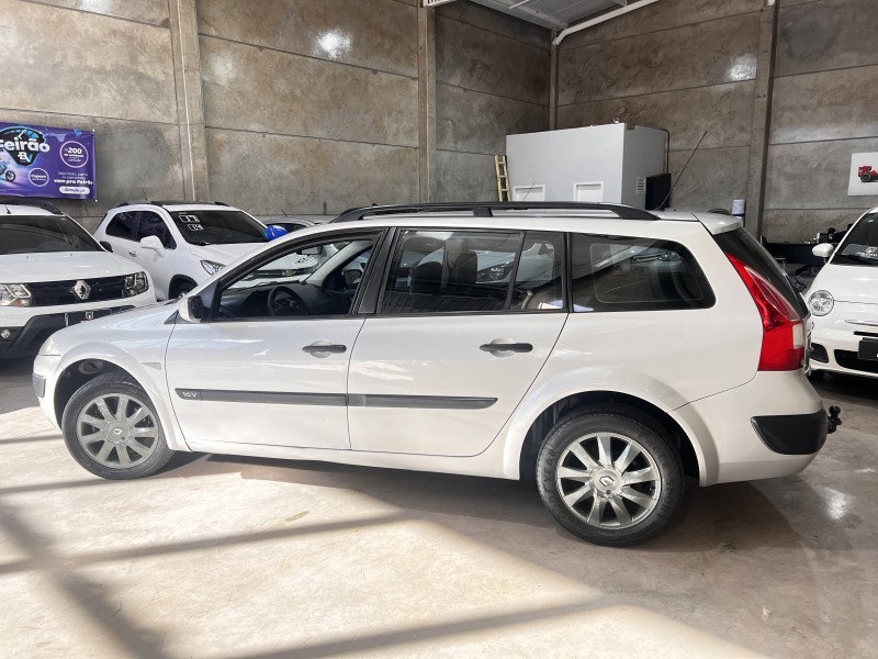 MÉGANE 1.6 EXPRESSION GRAND TOUR 16V FLEX 4P MANUAL - 2010 - CAXIAS DO SUL