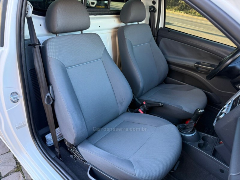 SAVEIRO 1.6 MI TREND CS 8V FLEX 2P MANUAL G.V - 2011 - FARROUPILHA