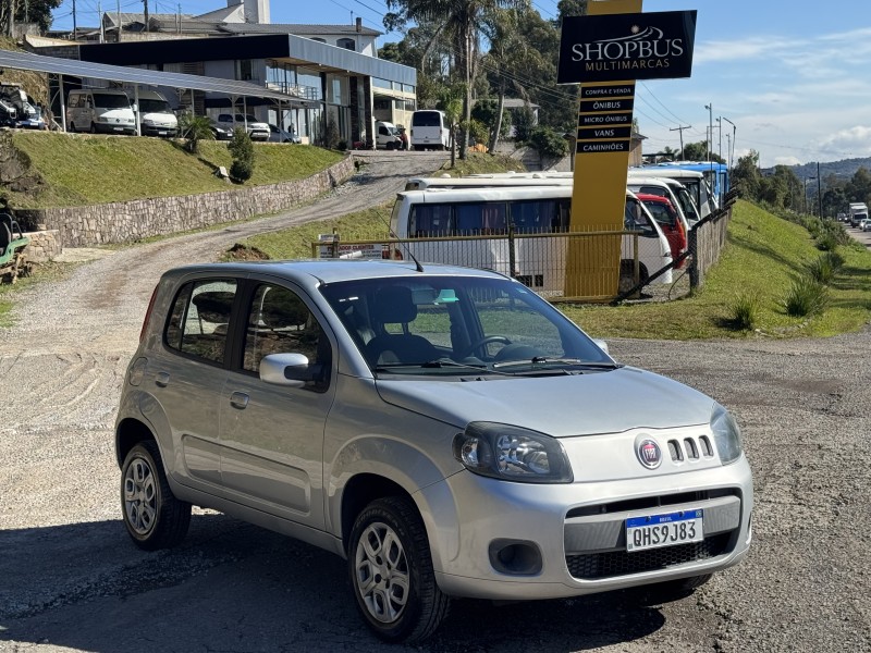 uno 1.0 evo vivace 8v flex 4p manual 2016 caxias do sul