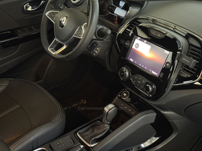 CAPTUR 1.3 INTENSE TURBO 16V FLEX 5P AUTOMÁTICO - 2022 - GARIBALDI