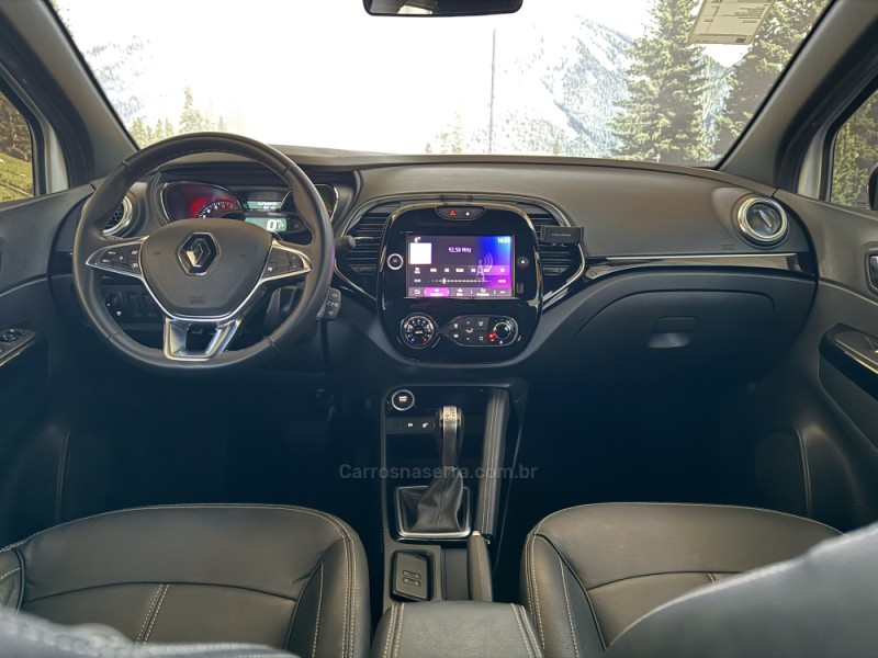 CAPTUR 1.3 INTENSE TURBO 16V FLEX 5P AUTOMÁTICO - 2022 - GARIBALDI