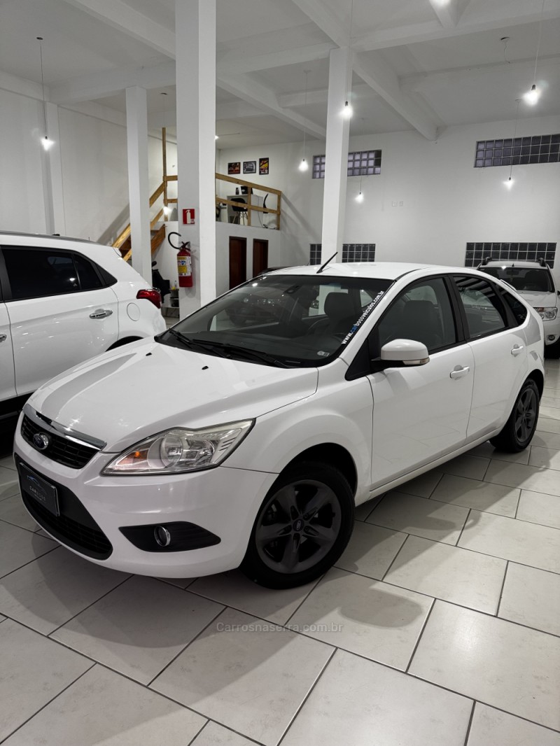 focus 2.0 fc 16v gasolina 4p manual 2011 caxias do sul
