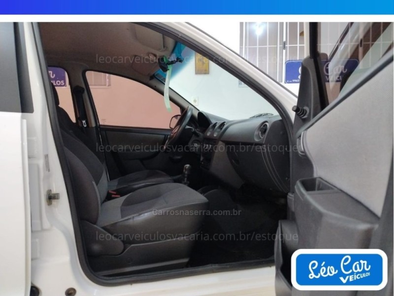 CELTA 1.0 MPFI LT 8V FLEX 4P MANUAL - 2013 - VACARIA