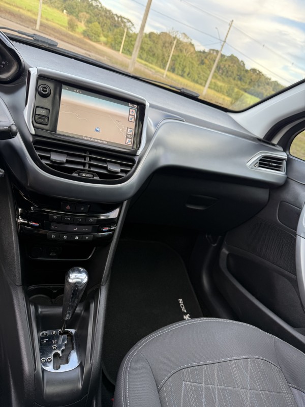 208 1.6 GRIFFE 16V FLEX 4P AUTOMÁTICO - 2014 - ARROIO DO MEIO