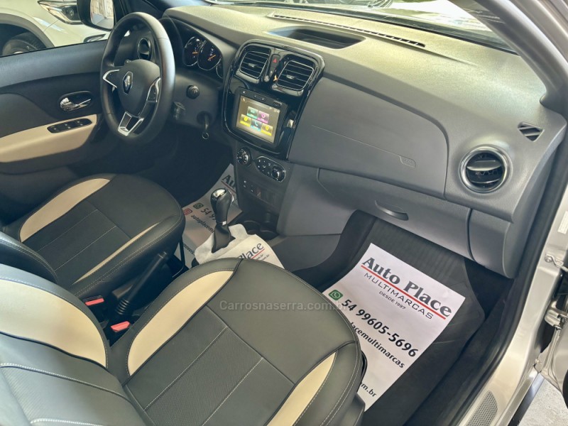SANDERO 1.6 STEPWAY ICONIC X-TRONIC 16V FLEX 4P AUTOMÁTICO - 2022 - CAXIAS DO SUL