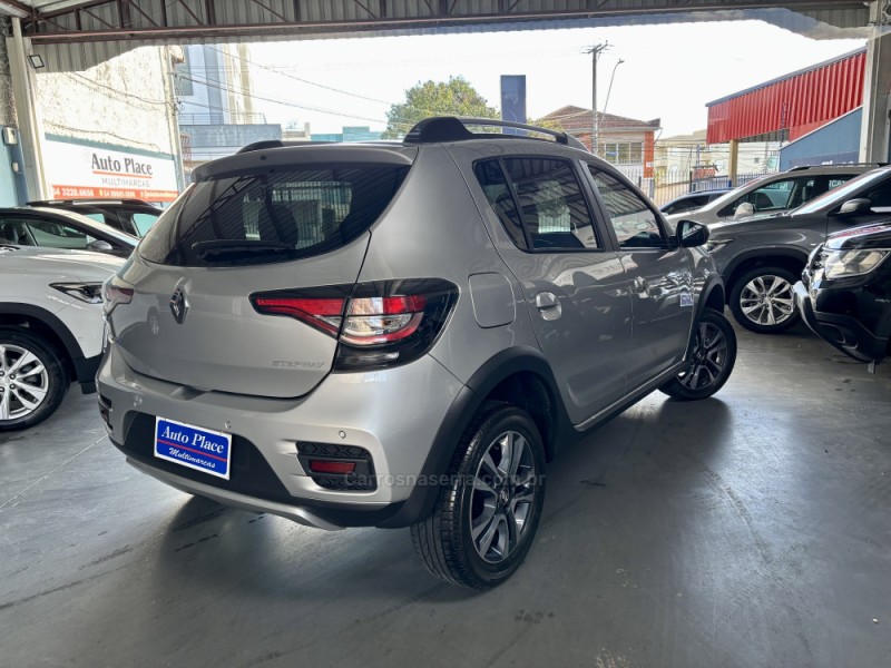 SANDERO 1.6 STEPWAY ICONIC X-TRONIC 16V FLEX 4P AUTOMÁTICO - 2022 - CAXIAS DO SUL