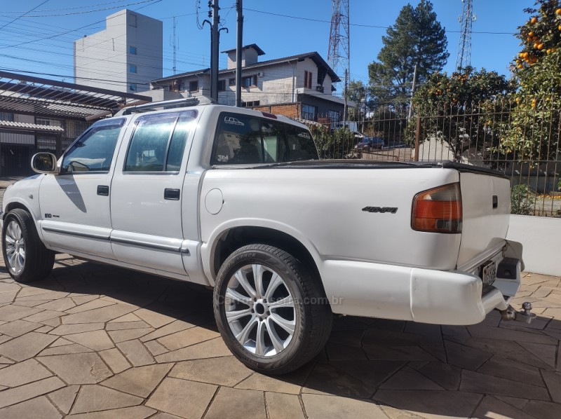 s10 2.4 ls 4x2 cd 8v flex 4p manual 1998 caxias do sul