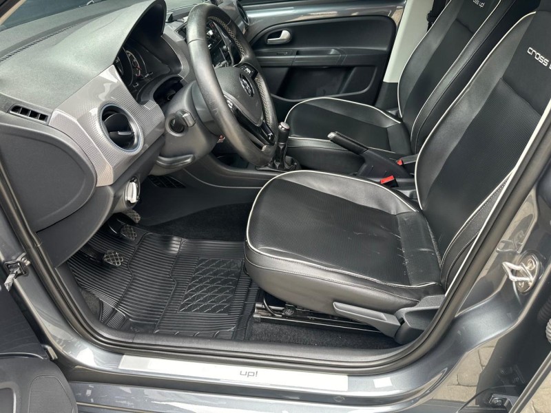 UP 1.0 TSI CROSS 12V FLEX 4P MANUAL - 2018 - CAXIAS DO SUL