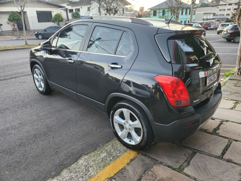 TRACKER 1.8 MPFI LTZ 4X2 16V FLEX 4P AUTOMÁTICO - 2015 - VERANóPOLIS