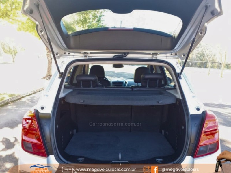 TRACKER 1.8 MPFI LTZ 4X2 16V FLEX 4P AUTOMÁTICO - 2015 - BENTO GONçALVES