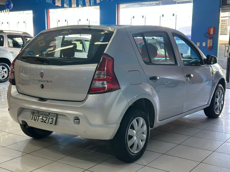 SANDERO 1.0 AUTHENTIQUE 16V FLEX 4P MANUAL - 2013 - CAXIAS DO SUL