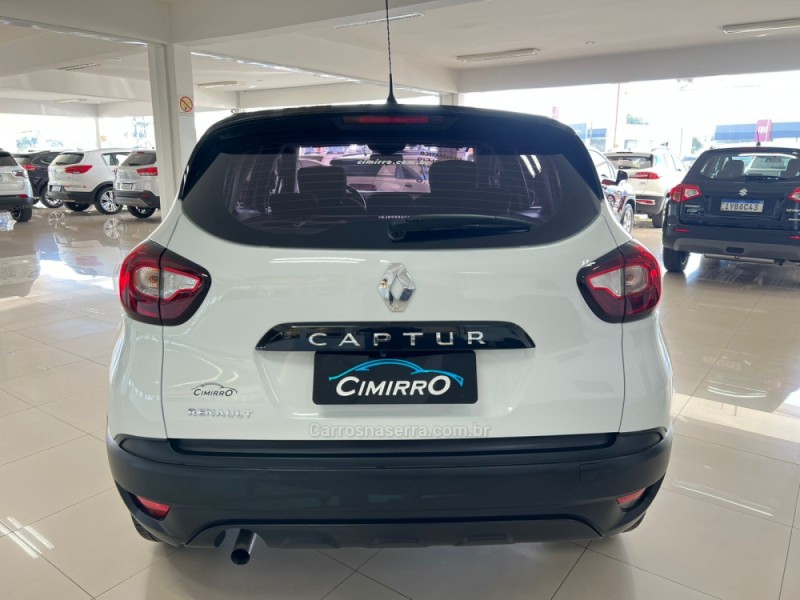 CAPTUR 1.6 LIFE 16V FLEX 4P AUTOMÁTICO - 2019 - TAQUARA