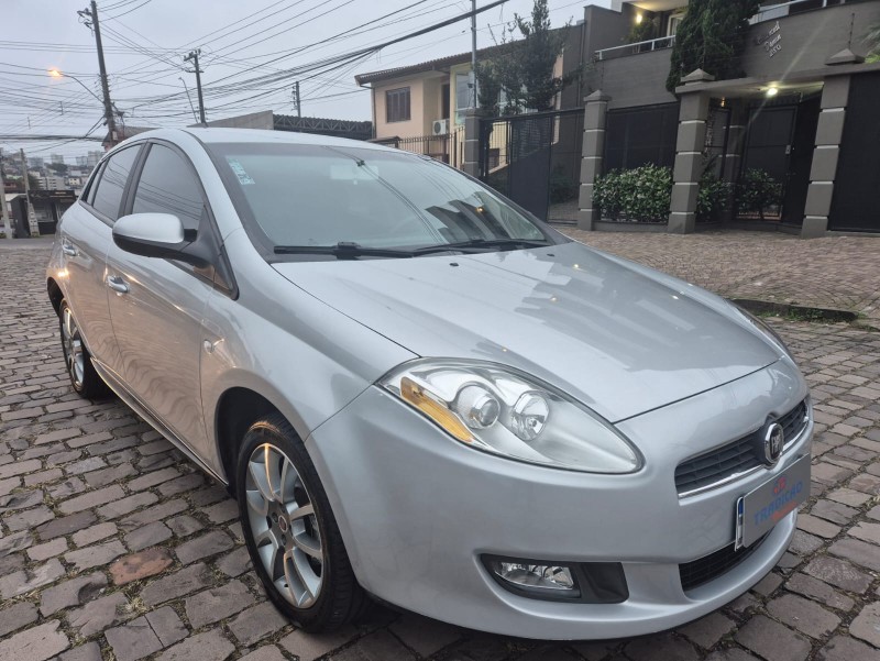 BRAVO 1.8 ESSENCE 16V FLEX 4P MANUAL - 2012 - CAXIAS DO SUL