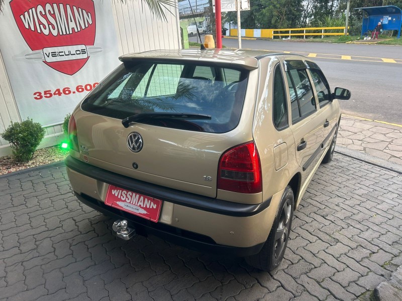 GOL 1.6 MI POWER 8V FLEX 4P MANUAL G.III - 2003 - TRêS COROAS