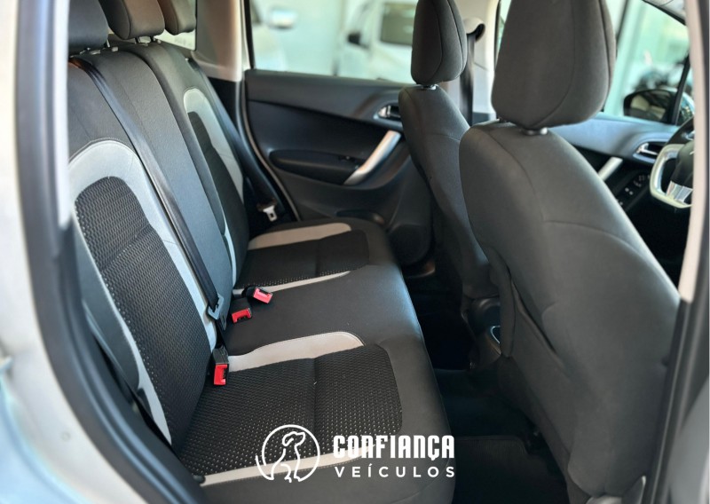 C3 1.6 EXCLUSIVE 16V FLEX 4P MANUAL - 2013 - BENTO GONçALVES