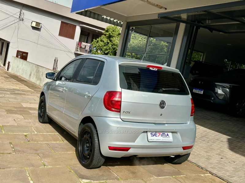 FOX 1.0 MI TREND 8V FLEX 4P MANUAL - 2011 - GUAPORé