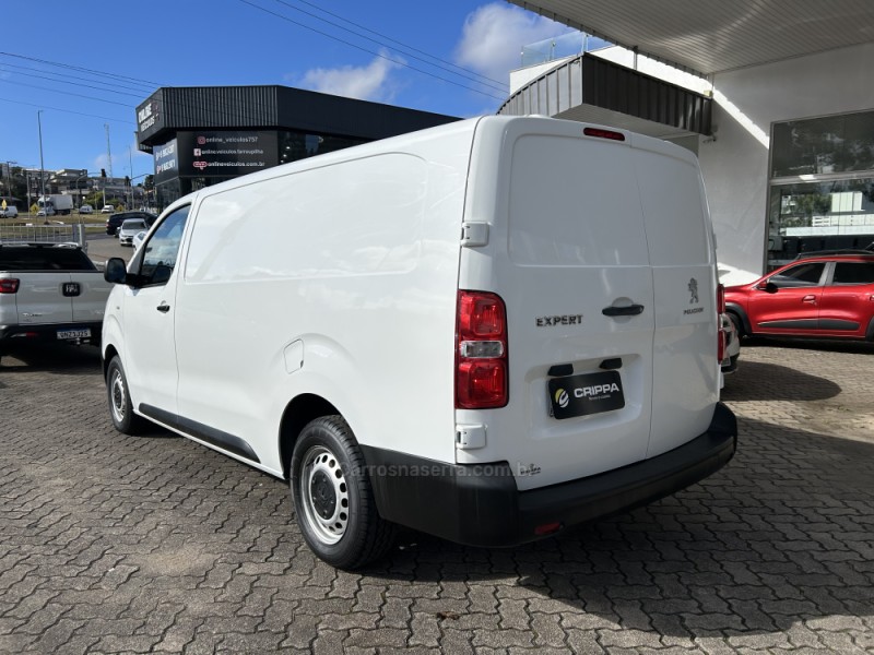 EXPERT 1.6 BLUEHDI DIESEL BUSINESS PACK MANUAL - 2021 - FARROUPILHA