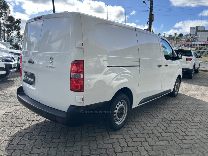 EXPERT 1.6 BLUEHDI DIESEL BUSINESS PACK MANUAL - 2021 - FARROUPILHA