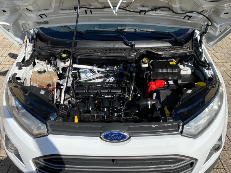 ECOSPORT 1.6 FREESTYLE 8V FLEX 4P MANUAL - 2015 - CAXIAS DO SUL