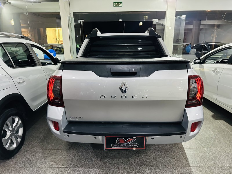 DUSTER OROCH 1.6 16V FLEX DYNAMIQUE 4P MANUAL - 2016 - CAXIAS DO SUL