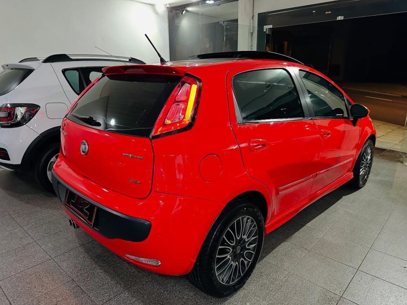 PUNTO 1.8 SPORTING 16V FLEX 4P MANUAL - 2014 - CAXIAS DO SUL