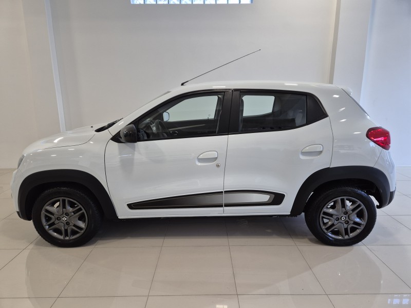 KWID 1.0 12V SCE FLEX INTENSE MANUAL - 2018 - BENTO GONçALVES