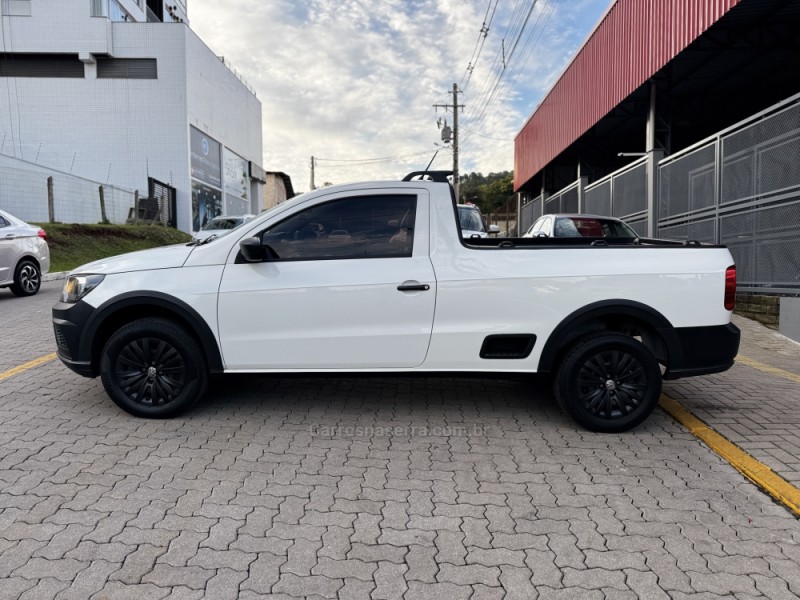 saveiro 1.6 robust cs 8v flex 2p manual 2022 feliz