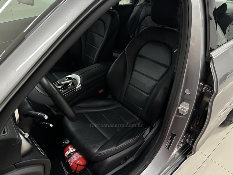 C 180 1.6 CGI EXCLUSIVE 16V TURBO GASOLINA 4P AUTOMÁTICO - 2016 - CHARQUEADAS