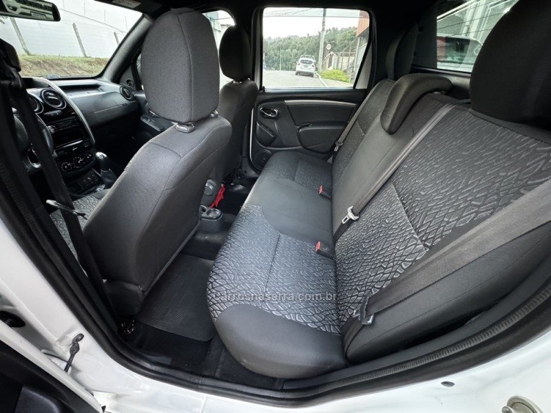 OROCH 1.6 16V EXPRESS FLEX 4P MANUAL - 2018 - FELIZ