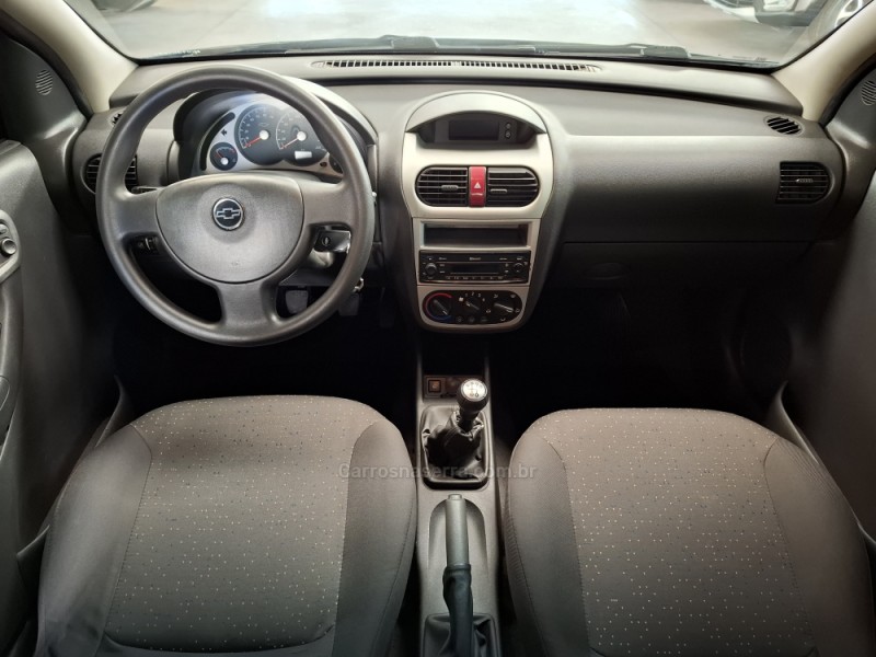 CORSA 1.4 MPFI PREMIUM SEDAN 8V FLEX 4P MANUAL - 2012 - GARIBALDI