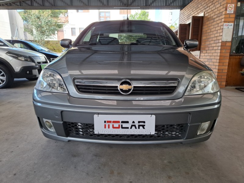 CORSA 1.4 MPFI PREMIUM SEDAN 8V FLEX 4P MANUAL - 2012 - GARIBALDI