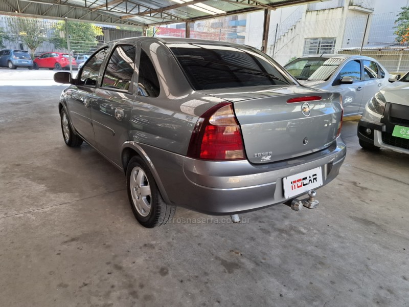 CORSA 1.4 MPFI PREMIUM SEDAN 8V FLEX 4P MANUAL - 2012 - GARIBALDI