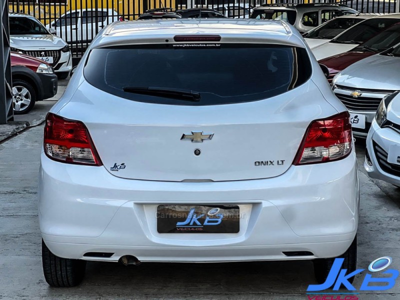ONIX 1.0 LT 12V FLEX 4P MANUAL - 2015 - NOVO HAMBURGO