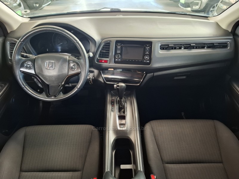 HR-V 1.8 16V FLEX EX 4P AUTOMÁTICO - 2017 - GARIBALDI