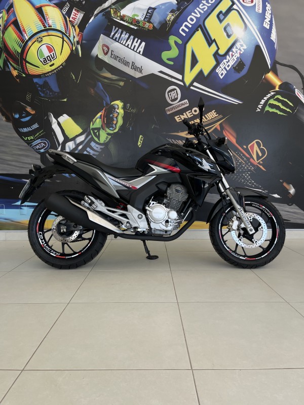 CB 250F TWISTER CBS