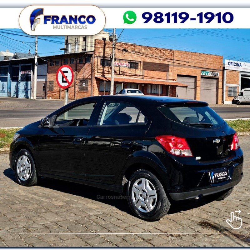 ONIX 1.0 LT 12V FLEX 4P MANUAL - 2013 - VACARIA