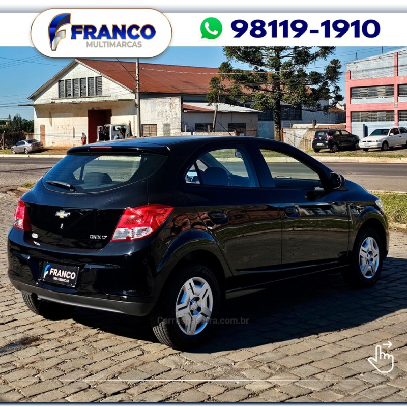 ONIX 1.0 LT 12V FLEX 4P MANUAL - 2013 - VACARIA