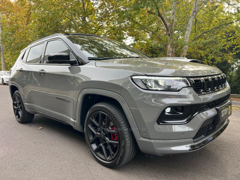 COMPASS 2.0 BLACKHAWK 4 TURBO GASOLINA 4P AUTOMÁTICO - 2025 - DOIS IRMãOS