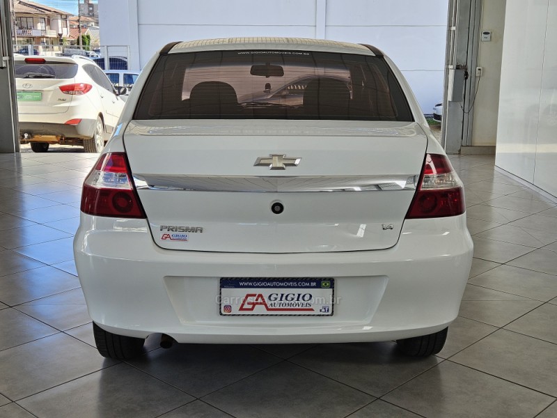 PRISMA 1.4 MPFI LT 8V FLEX 4P MANUAL - 2012 - TAPEJARA