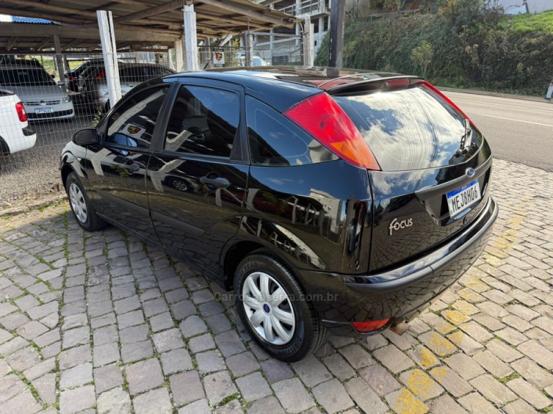 FOCUS 1.6 GL 8V FLEX 4P MANUAL - 2008 - FARROUPILHA