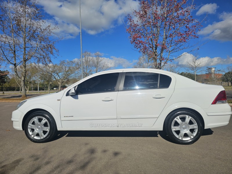 VECTRA 2.0 MPFI ELEGANCE 8V FLEX 4P MANUAL - 2009 - BENTO GONçALVES
