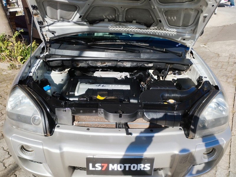 TUCSON 2.0 MPFI GL 16V 142CV 2WD GASOLINA 4P AUTOMÁTICO - 2006 - CAXIAS DO SUL
