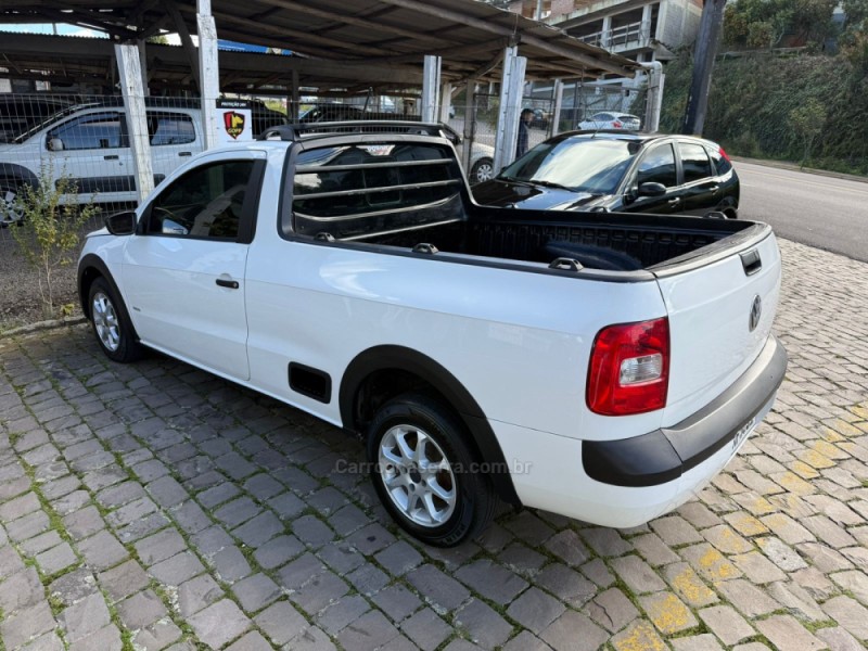 SAVEIRO 1.6 MI TREND CS 8V FLEX 2P MANUAL G.V - 2011 - FARROUPILHA