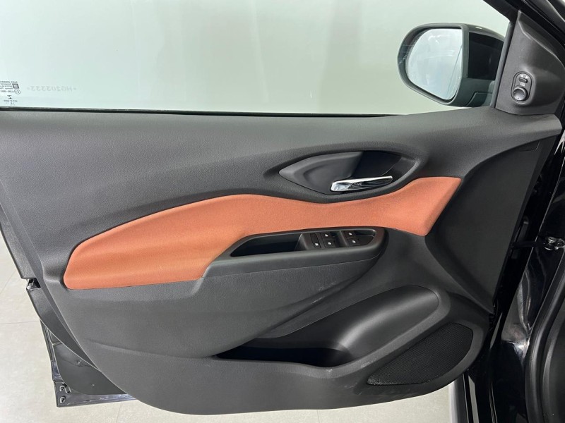 ONIX 1.4 MPFI ACTIV 8V FLEX 4P AUTOMÁTICO - 2017 - FARROUPILHA