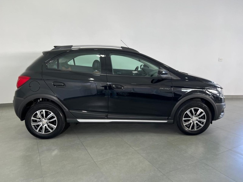 ONIX 1.4 MPFI ACTIV 8V FLEX 4P AUTOMÁTICO - 2017 - FARROUPILHA