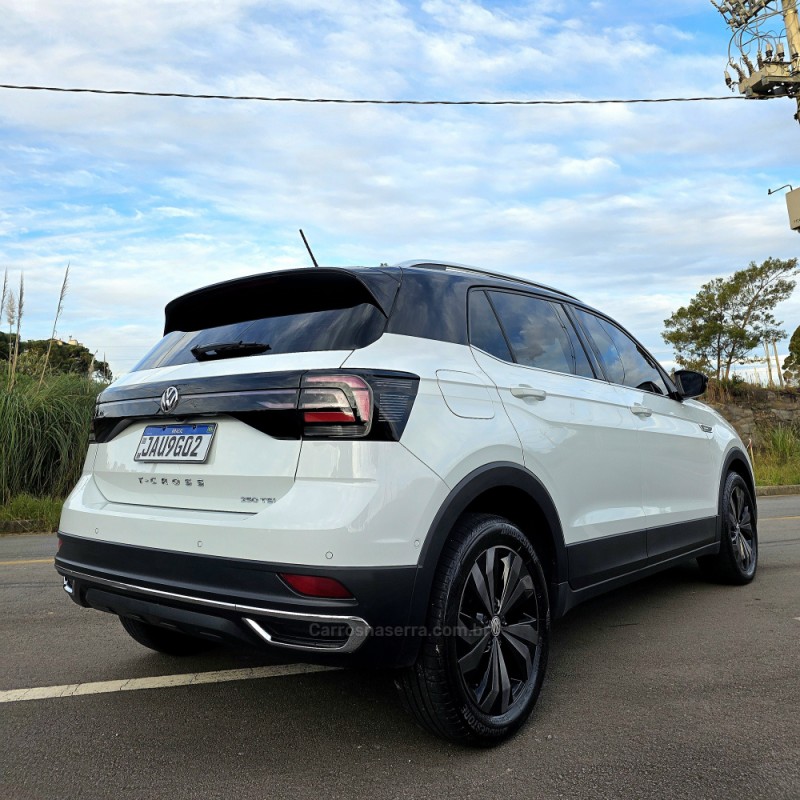 T-CROSS 1.4 HIGHLINE TSI 16V FLEX 4P AUTOMÁTICO - 2021 - CAXIAS DO SUL