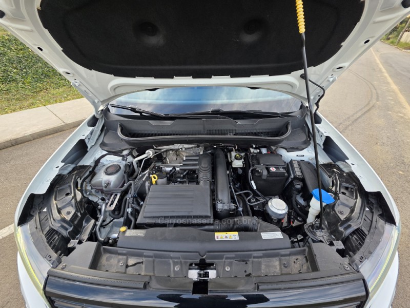 T-CROSS 1.4 HIGHLINE TSI 16V FLEX 4P AUTOMÁTICO - 2021 - CAXIAS DO SUL