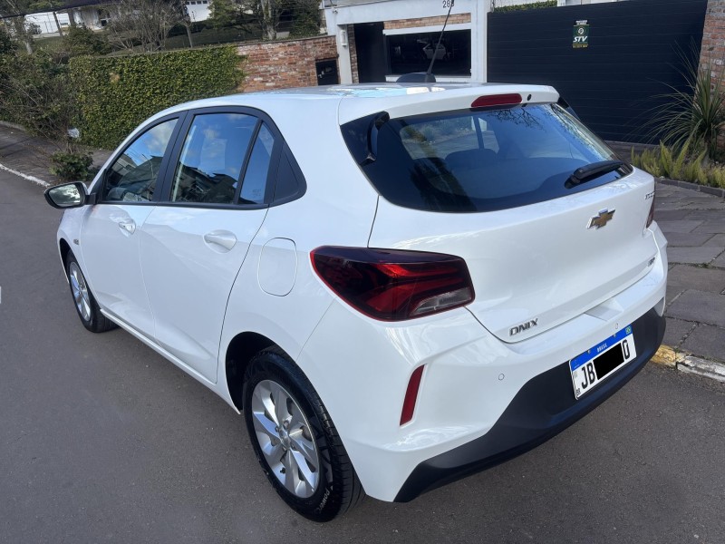 ONIX 1.0 LTZ 12V TURBO FLEX 4P AUTOMÁTICO - 2022 - FARROUPILHA