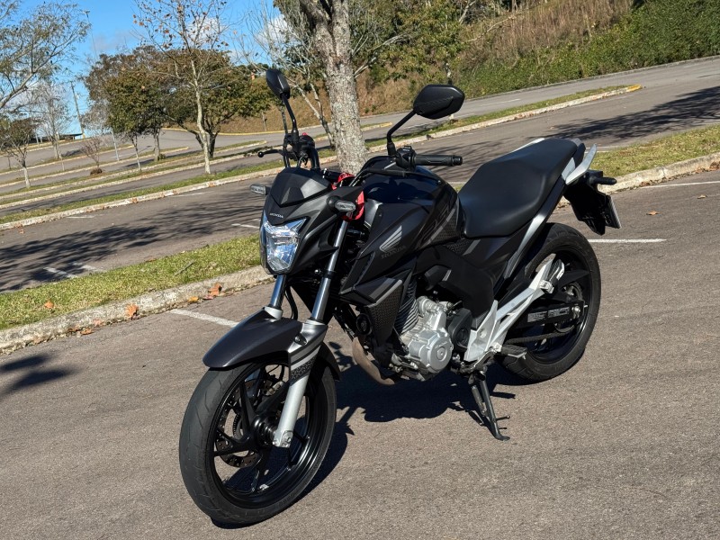 CB 250F TWISTER ABS - 2022 - BENTO GONçALVES